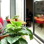 Precioso, Planta Baja Con Terraza En La Del Valle